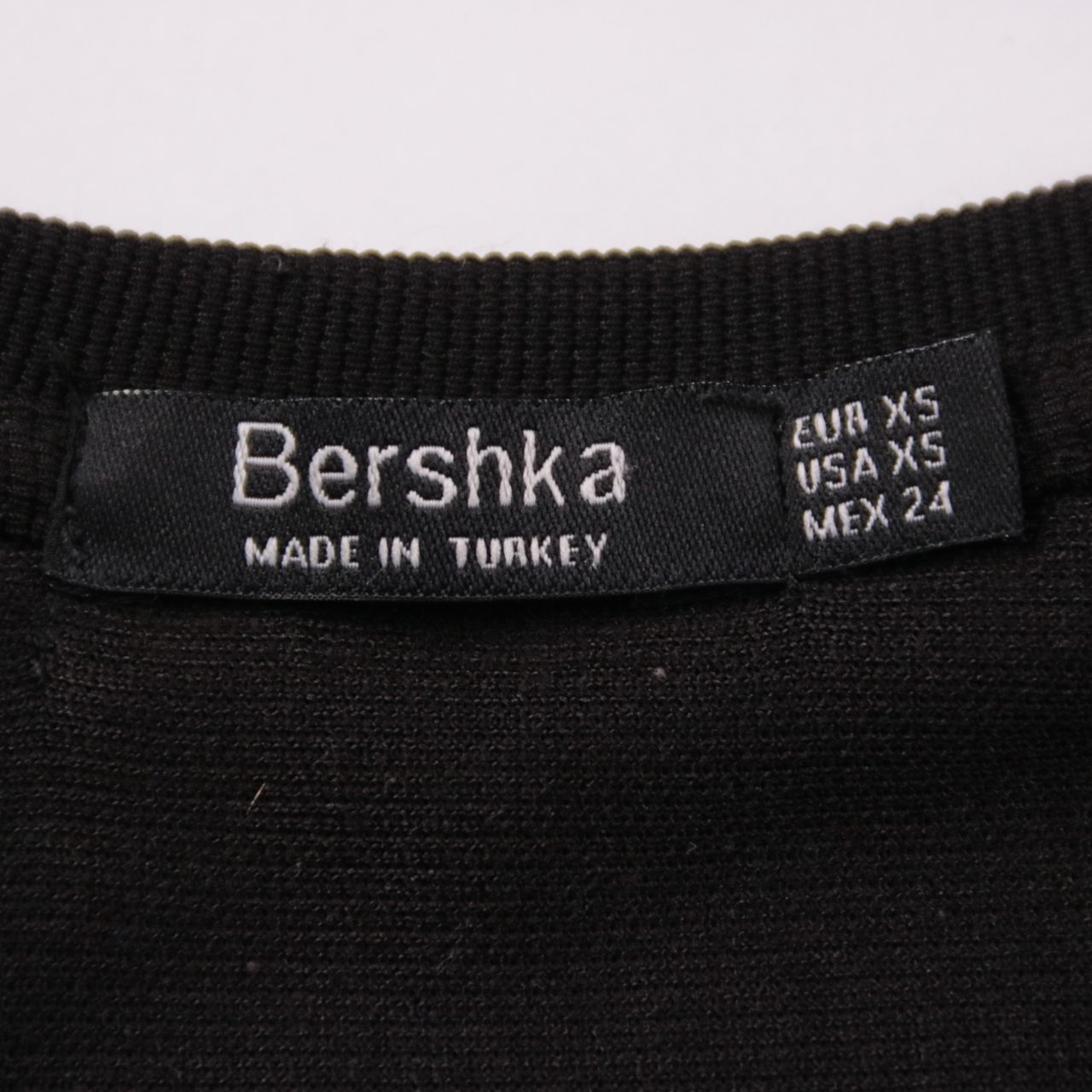 платье Bershka