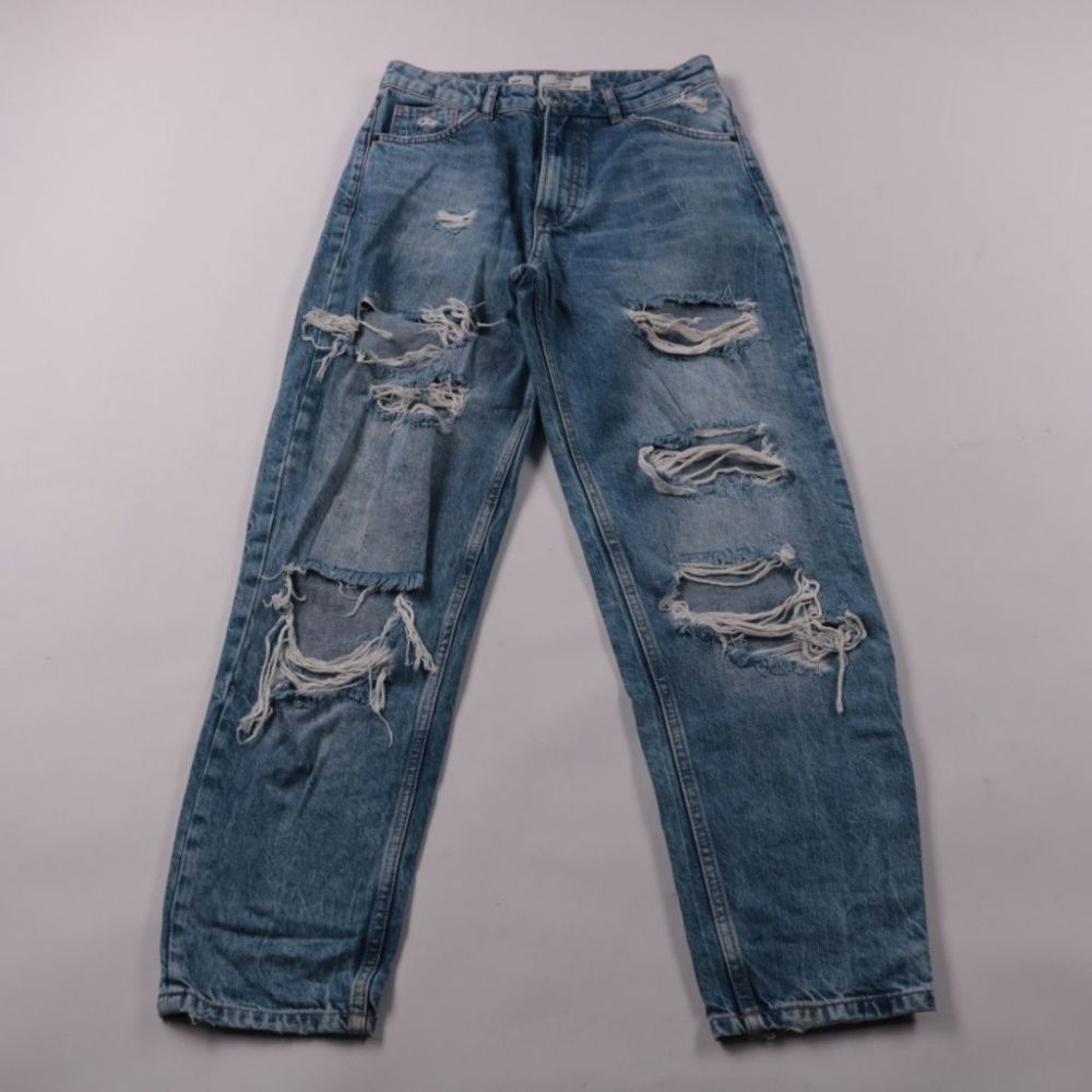 джинсы Bershka