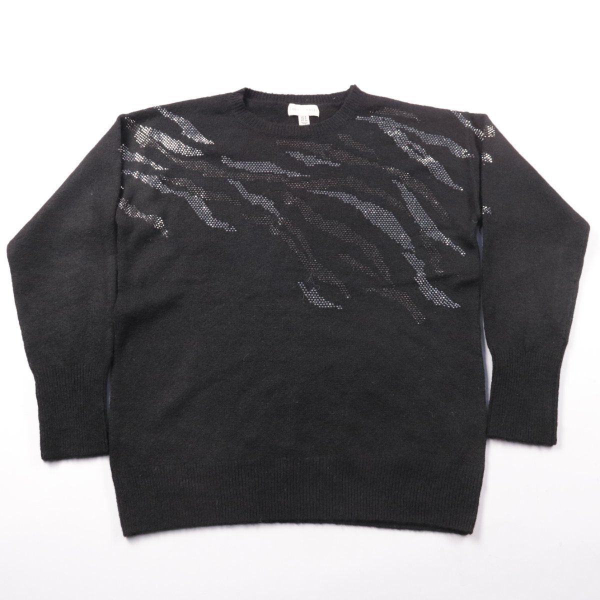 свитер Love & Roses