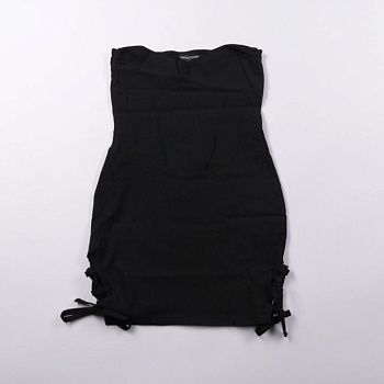 платье PrettyLittleThing