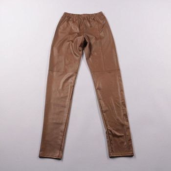 брюки не указано