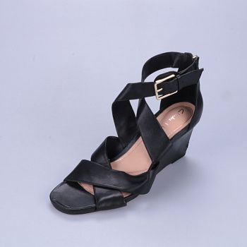 босоножки Clarks