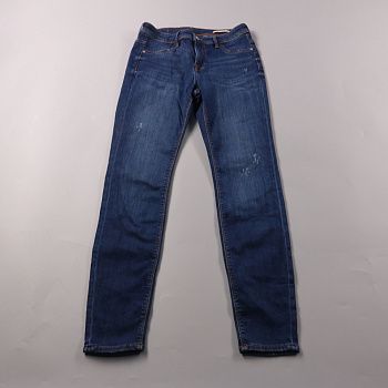 джинсы не указано