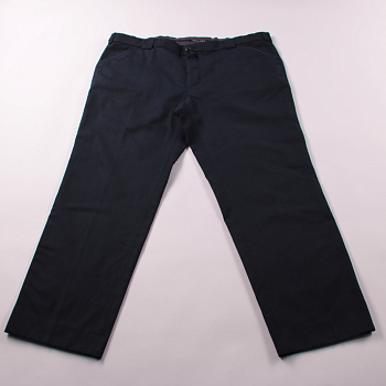 брюки не указано