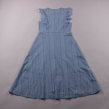 платье не указано