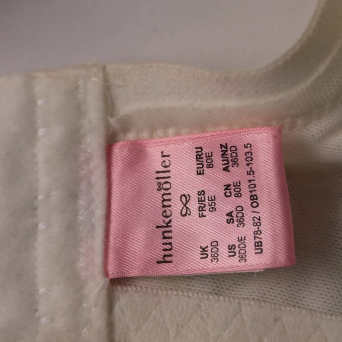 бюстгальтер Hunkemoller