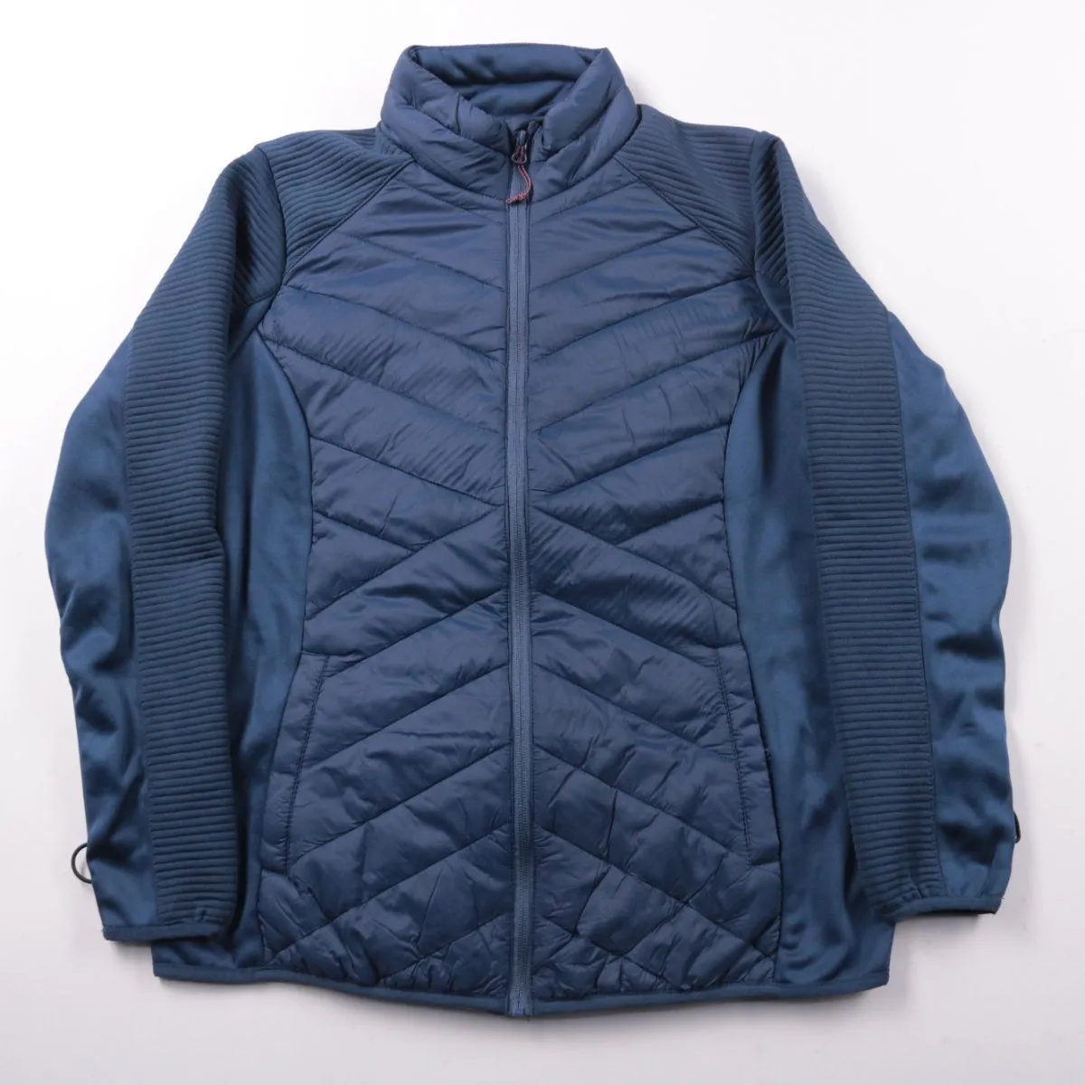 куртка не указано