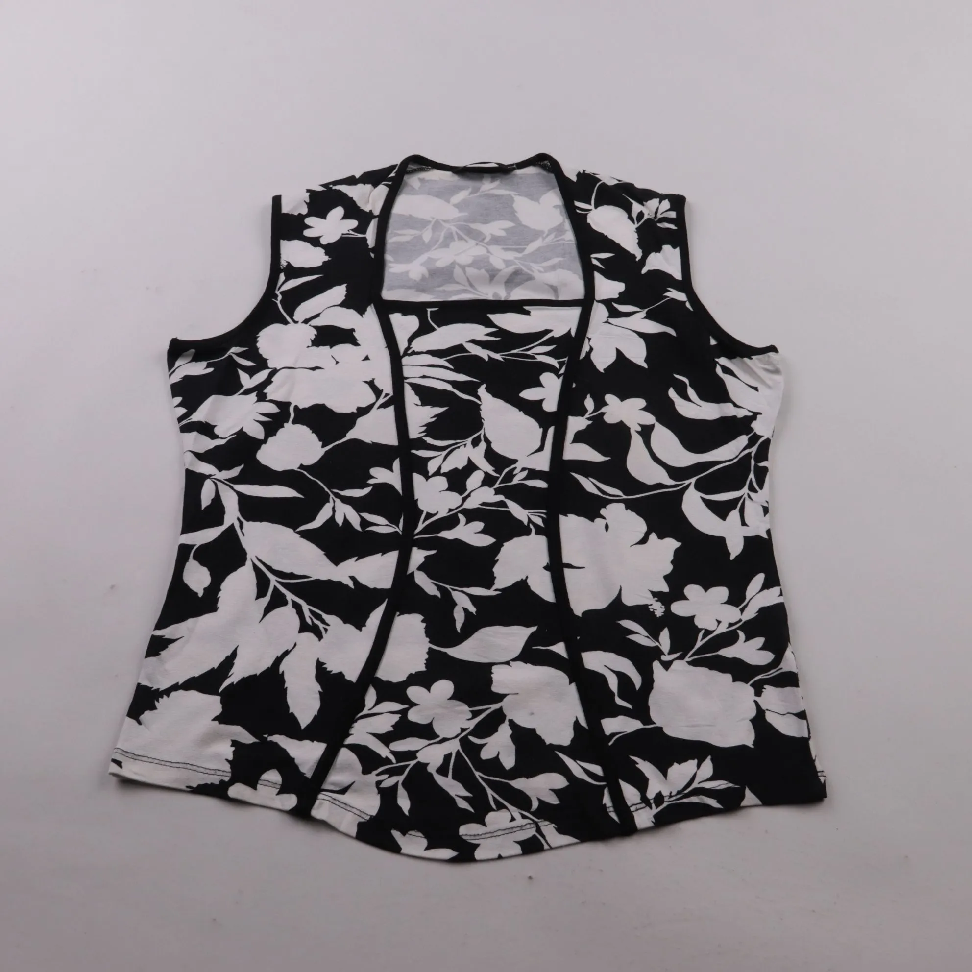 майка Marks & Spencer