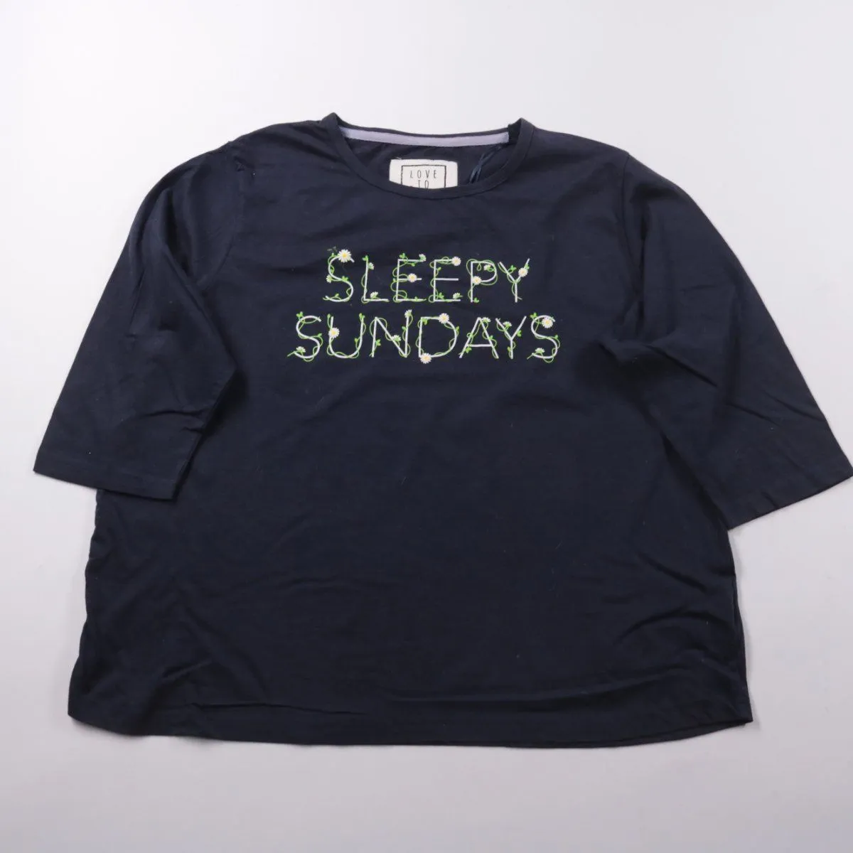 футболка Love To Dream