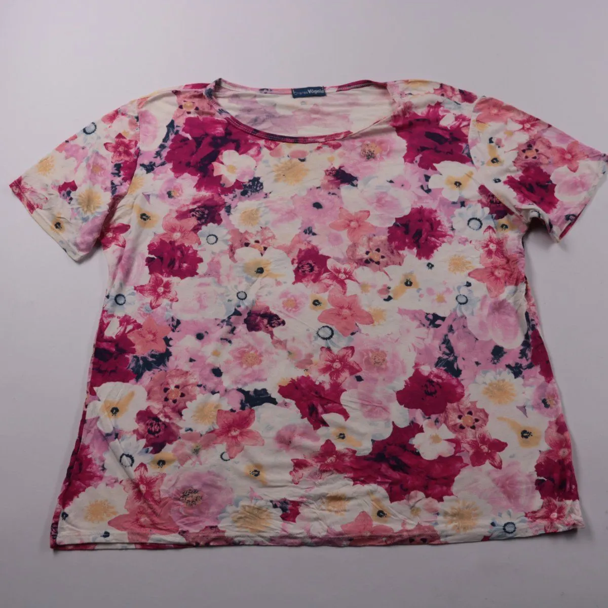 футболка Charles Vögele